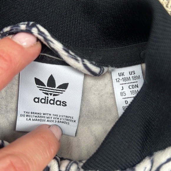 Adidas zebra jogger zip sweatsuit 12-18 mo🦓 - Picture 4 of 6